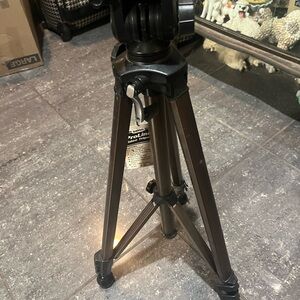 Durable Black Tripod for Cameras